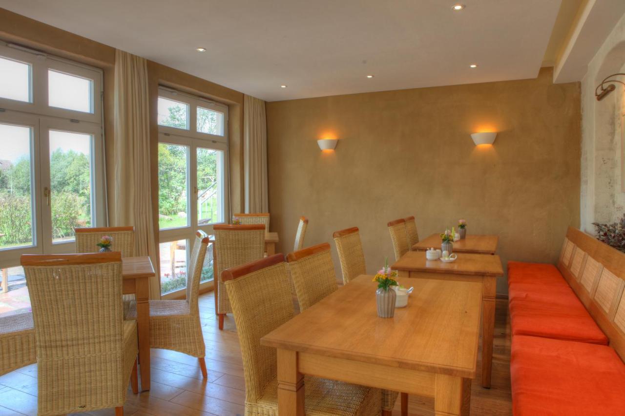 Hotel Gutshaus Parin - Bio- und Gesundheitshotel photo 3