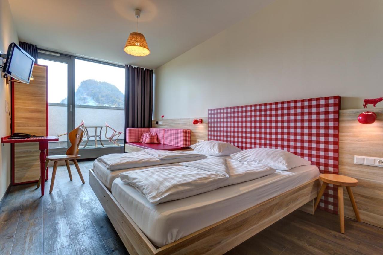 Photo - MEININGER Hotel Salzburg City Center