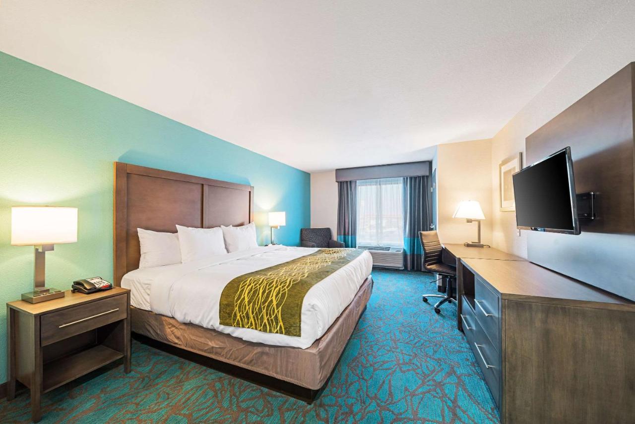 Comfort Inn & Suites Oklahoma City near Bricktown photo 3