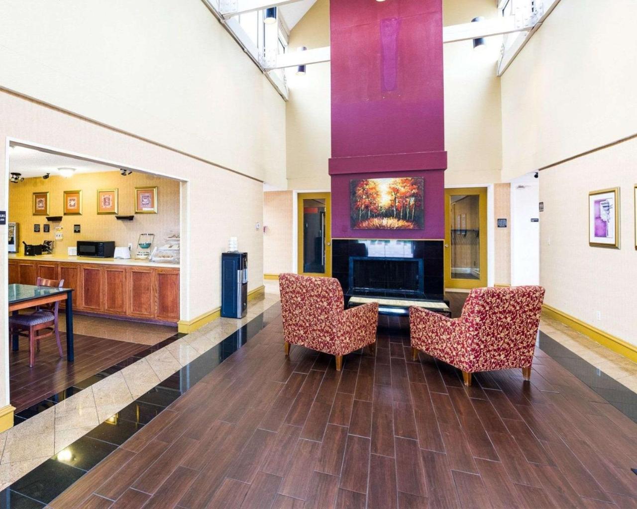 Photo - Rodeway Inn And Suites Fiesta Park