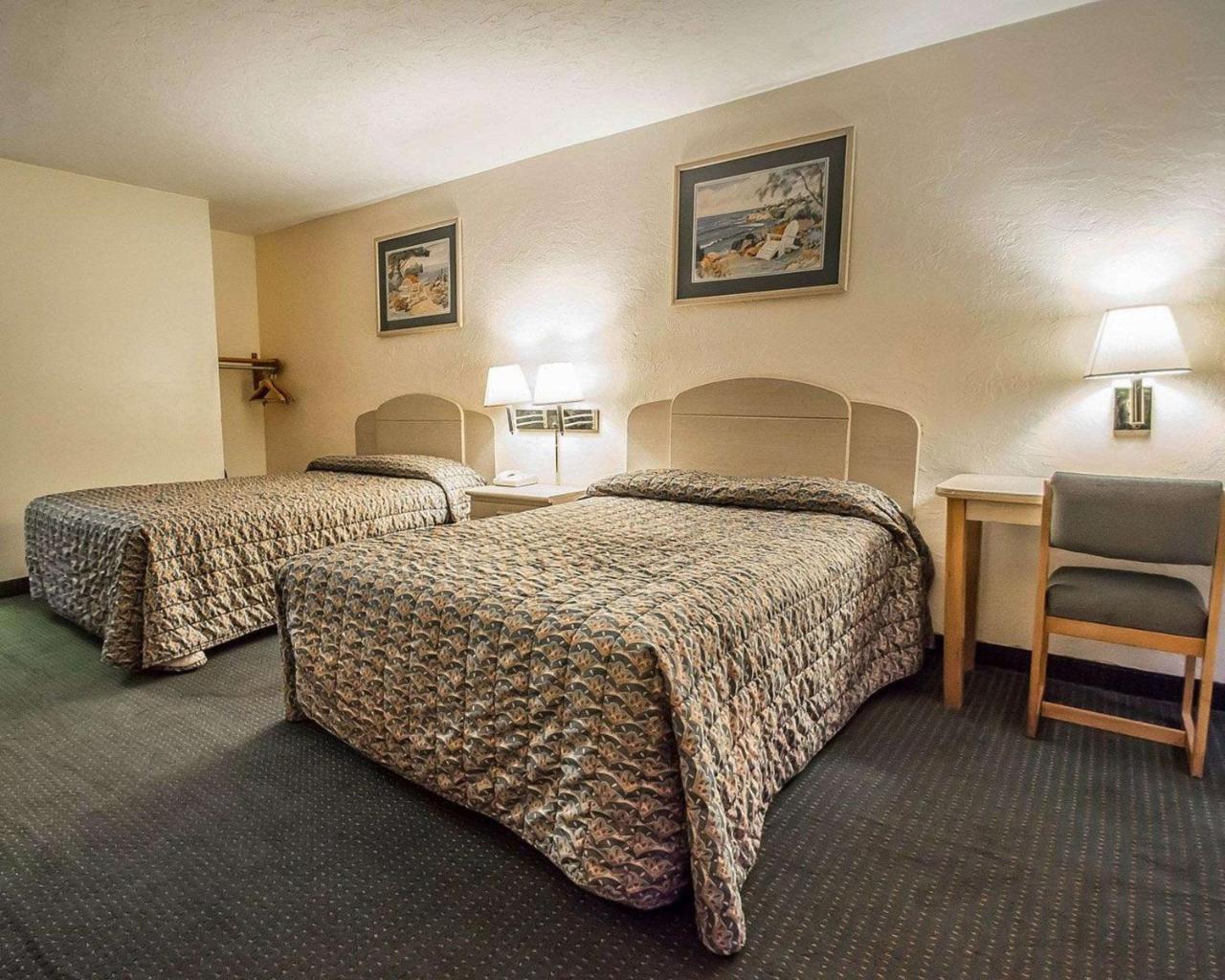 Rodeway Inn Gainesville - University Area photo 3