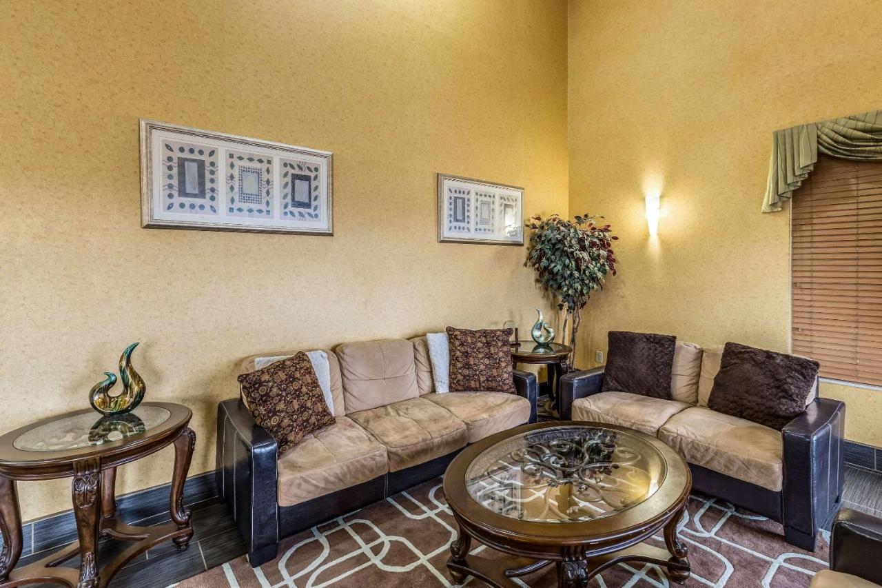 Quality Inn Rolla photo 3