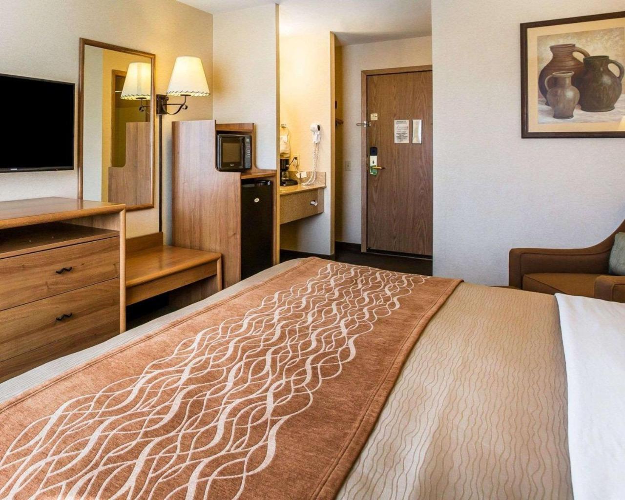 Quality Inn Lone Pine near Mount Whitney photo 4