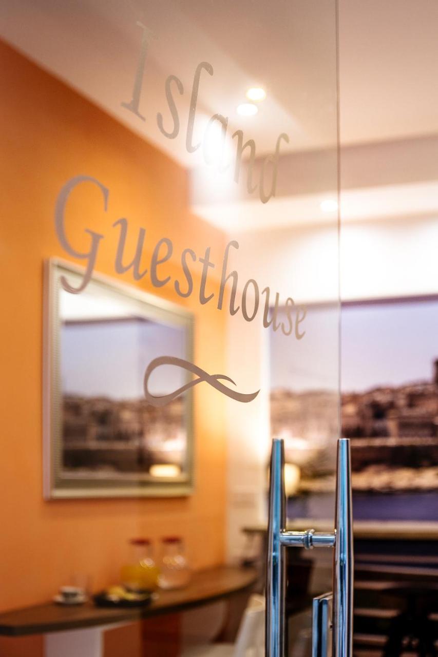 Island Guesthouse - 4