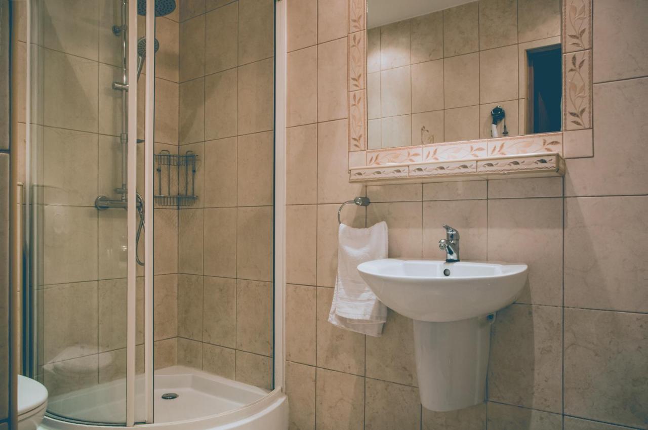 Hotel Dwa Księżyce photo 3
