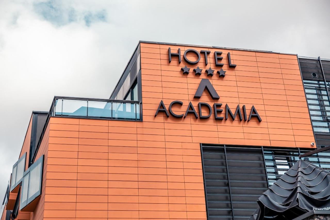 Hotel Academia - 3