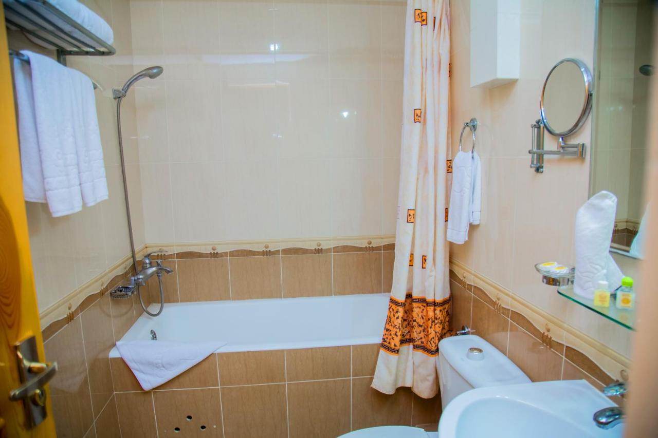 Hotel Grand Samarkand Superior - B photo 2