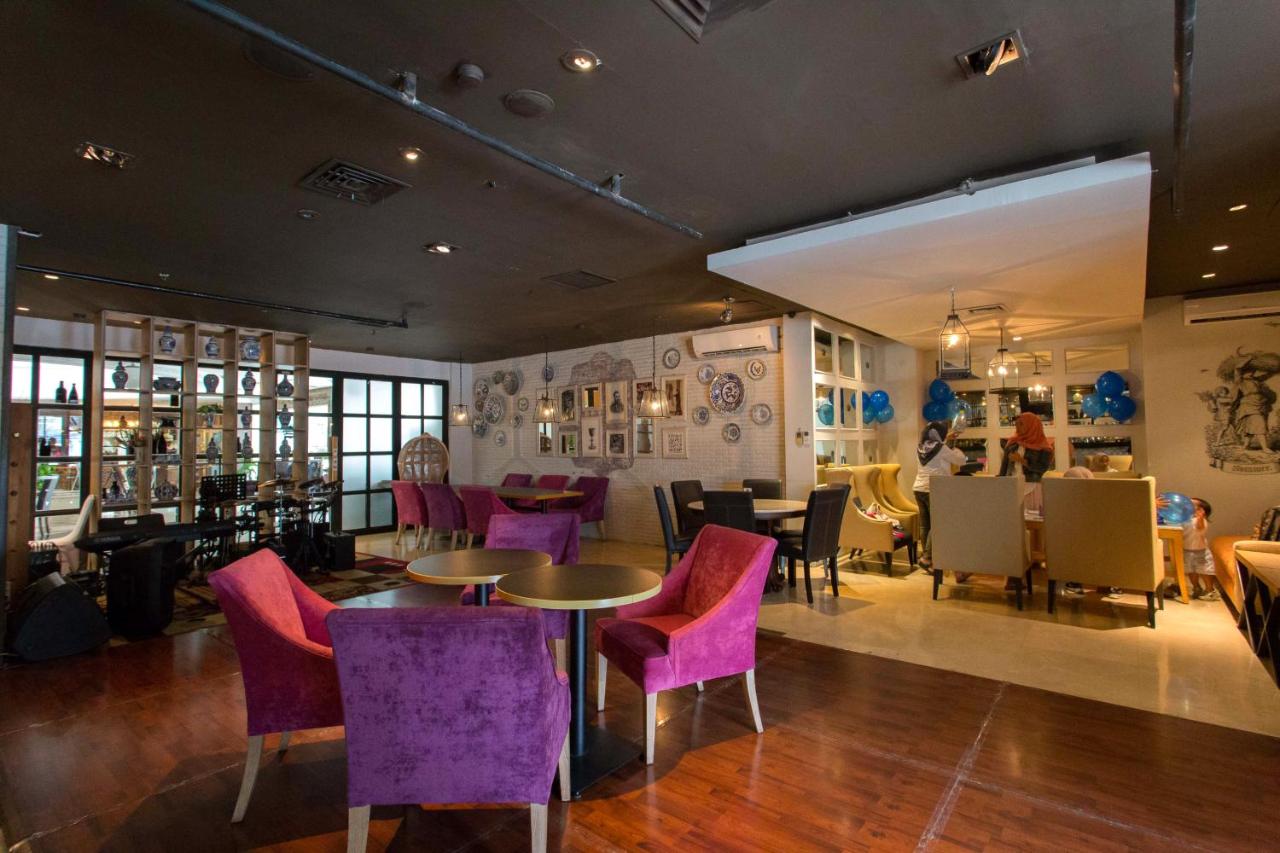 Photo - Roosseno Plaza Serviced Apartment