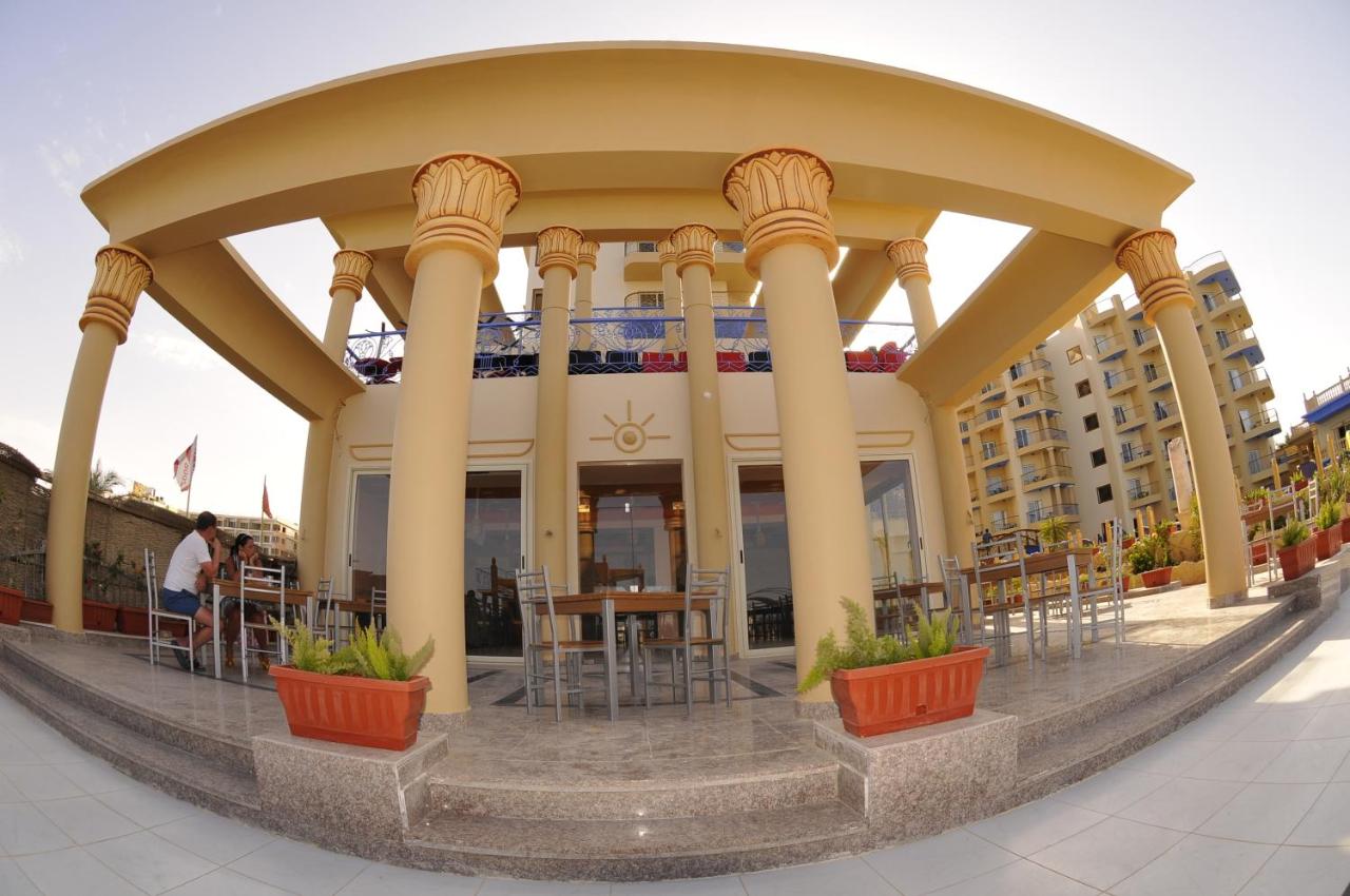 Sphinx Aqua Park Beach Resort photo 4