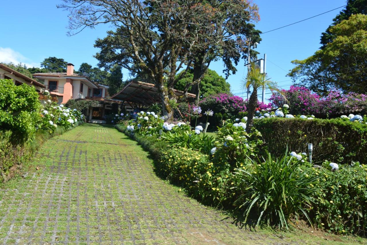 Finca Paraiso Mountain Retreat near San Jose Airport photo 3