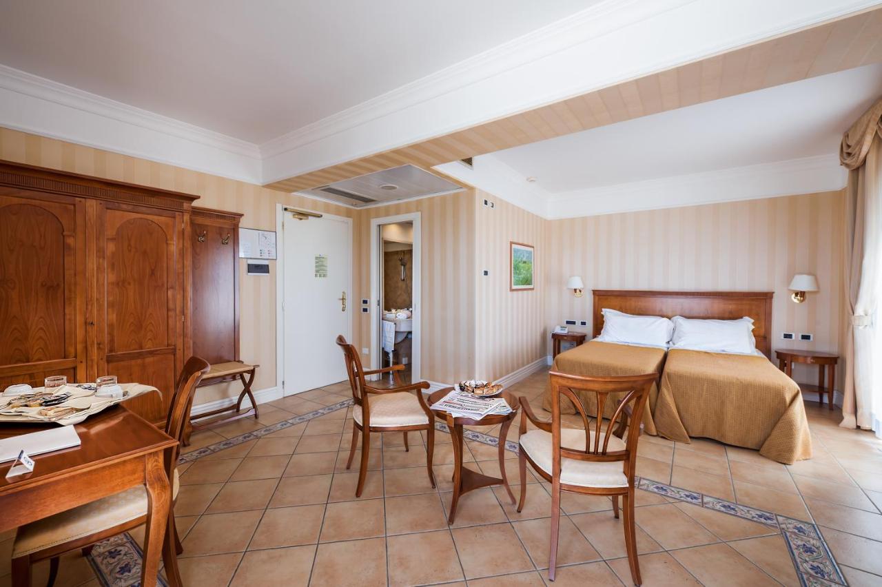 Dioscuri Bay Palace photo 3