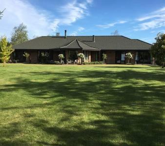 Chester Oaks B&B photo 2