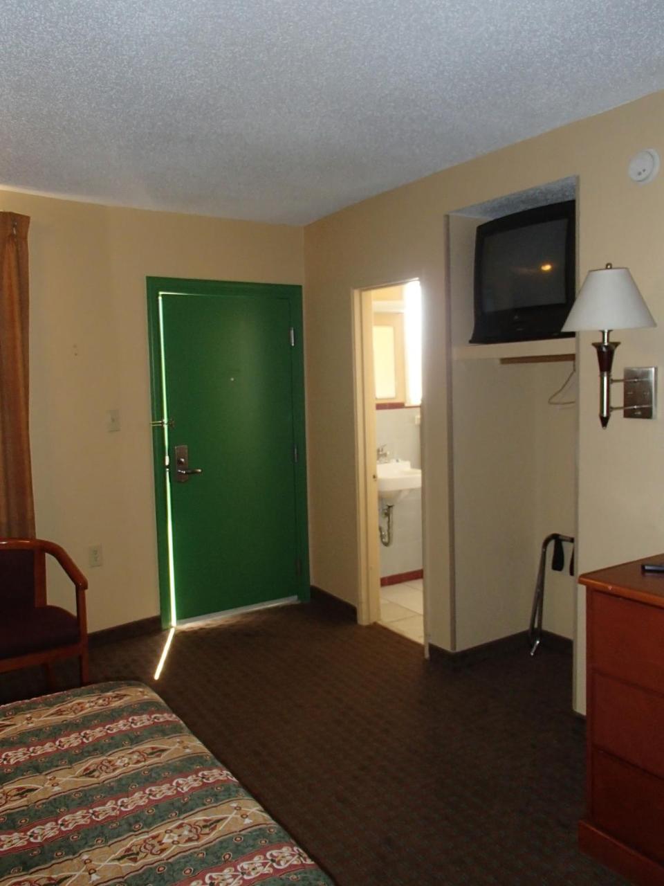 Royal Inn Of New Orleans photo 3
