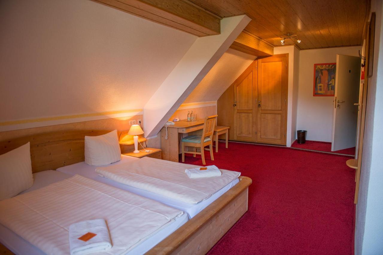 Flair-Waldhotel Mellestollen photo 3