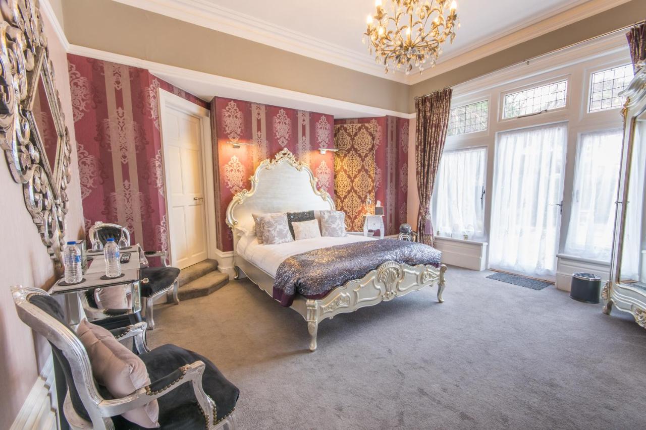Grovefield Manor - 3