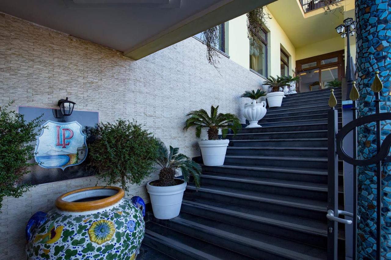 La Panoramica Hotel