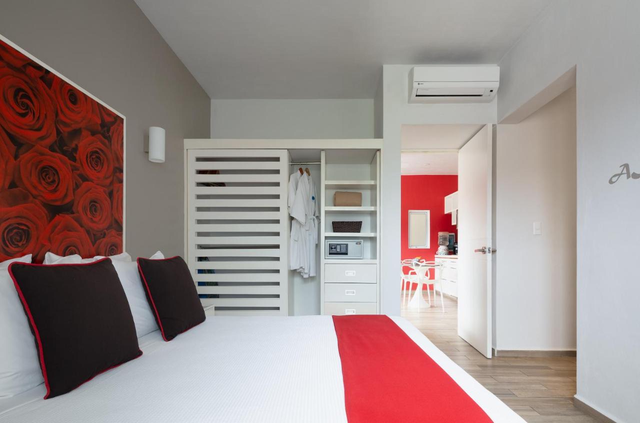Azura Boutique Hotel photo 2