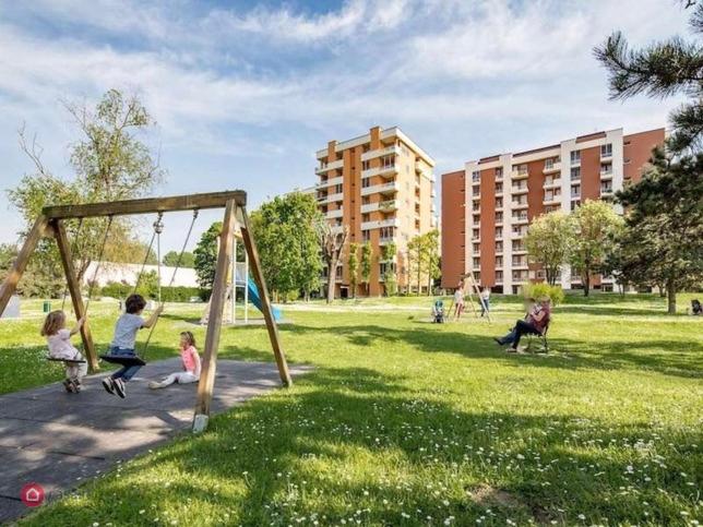Via Sporting Mirasole - 4