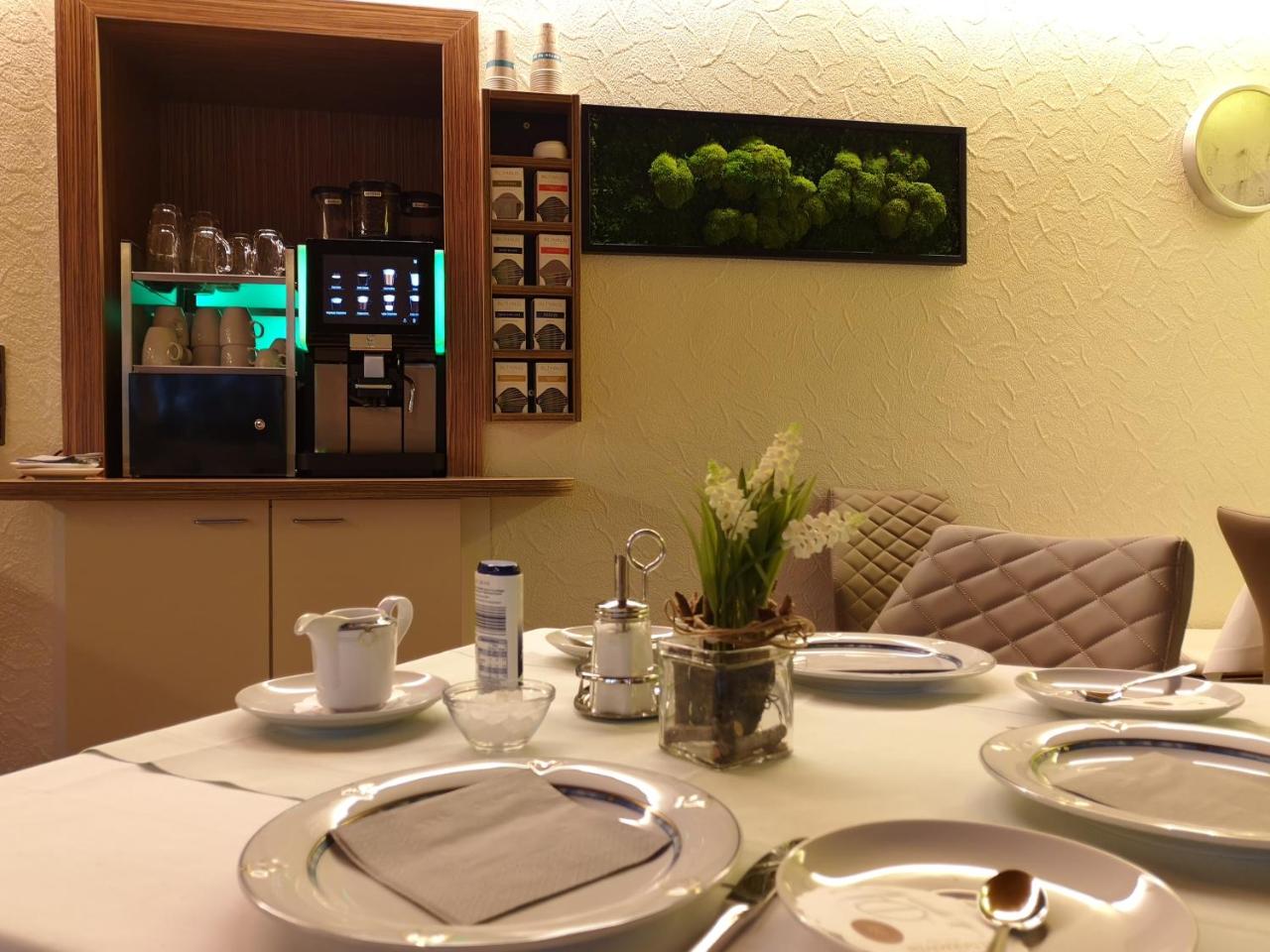 Photo - Hotel am Springhorstsee