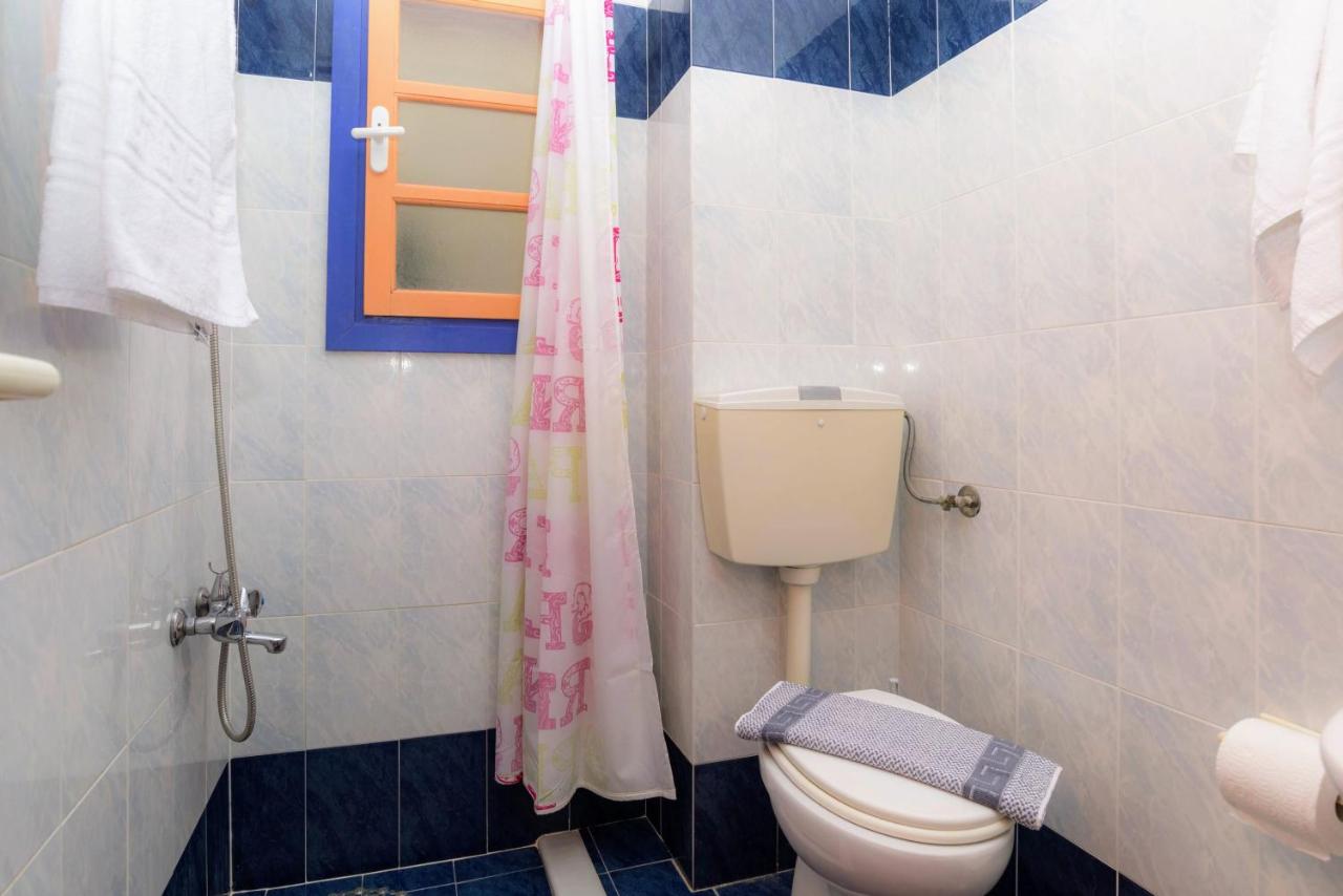 Eltina Apartments photo 3