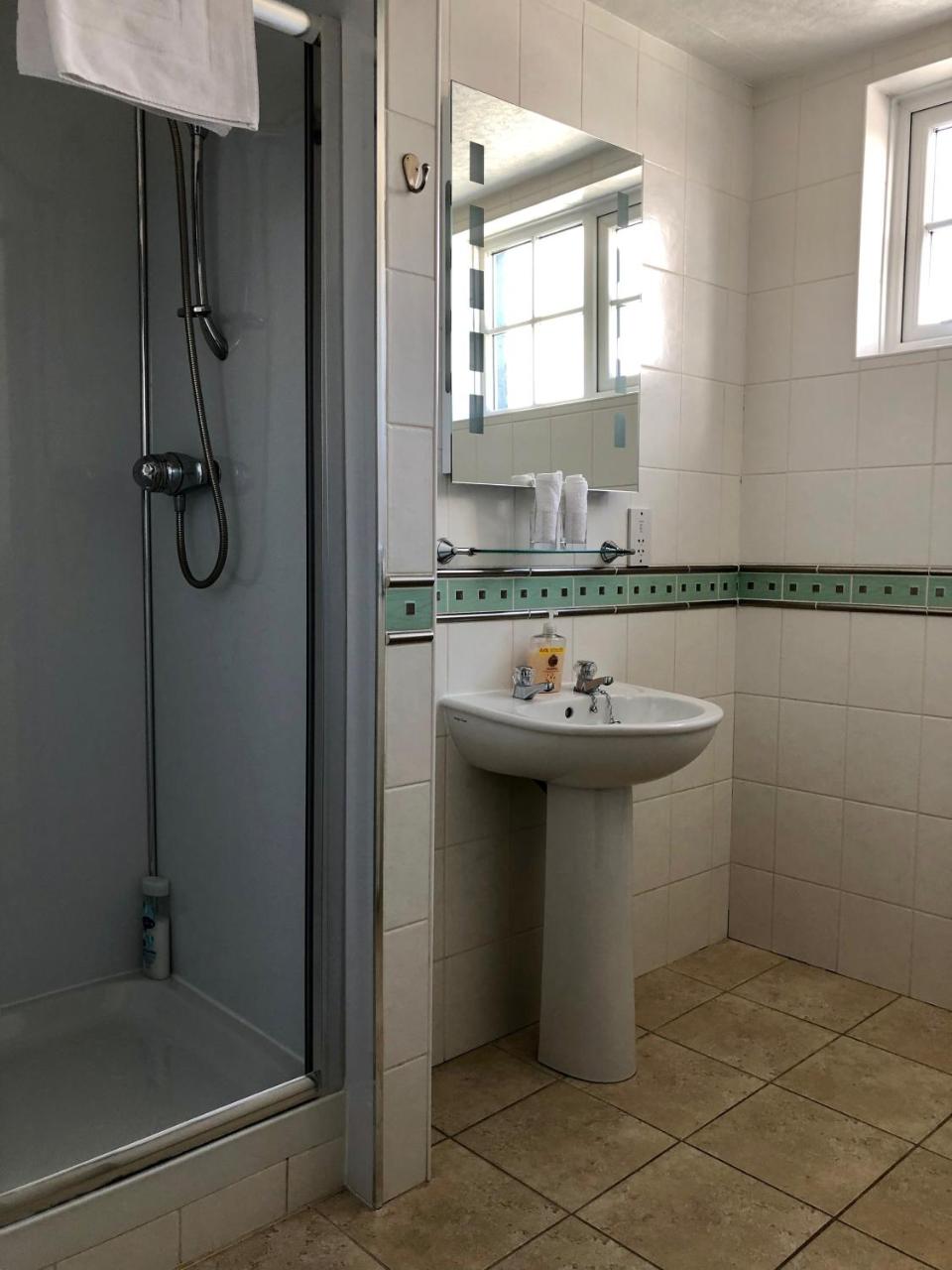 Photo - Meadowcroft Guest House