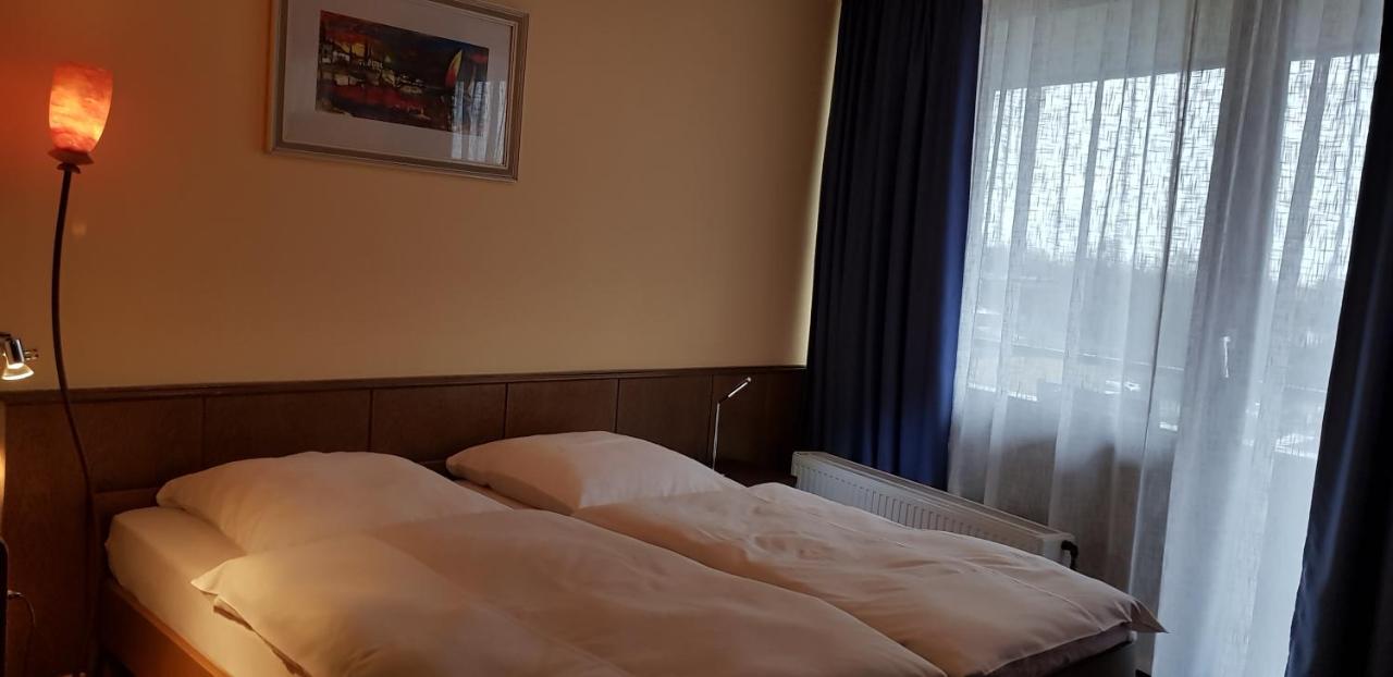 Hotel Garni Julia photo 2