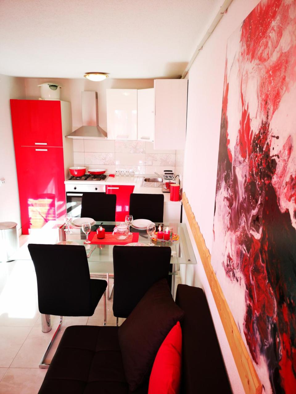 Apartman "Sabine red" with heated pool - 3