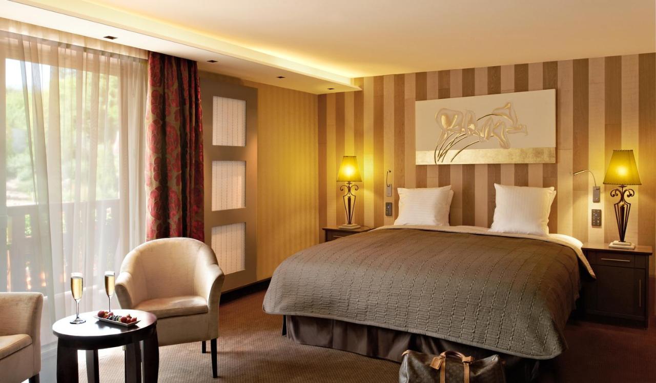 Hostellerie Des Châteaux & Spa - 6