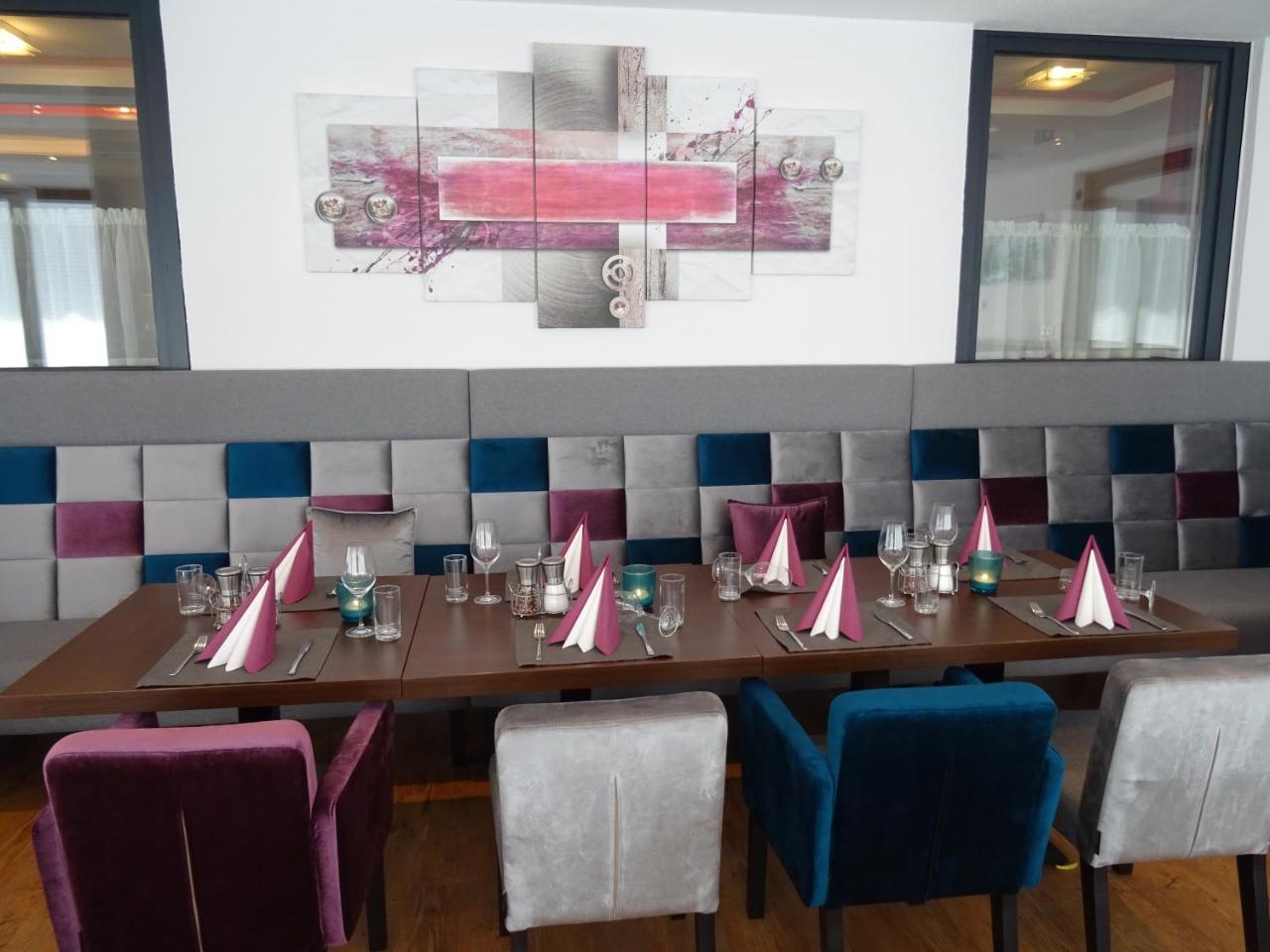 Hotel Restaurant Rosengarten photo 4