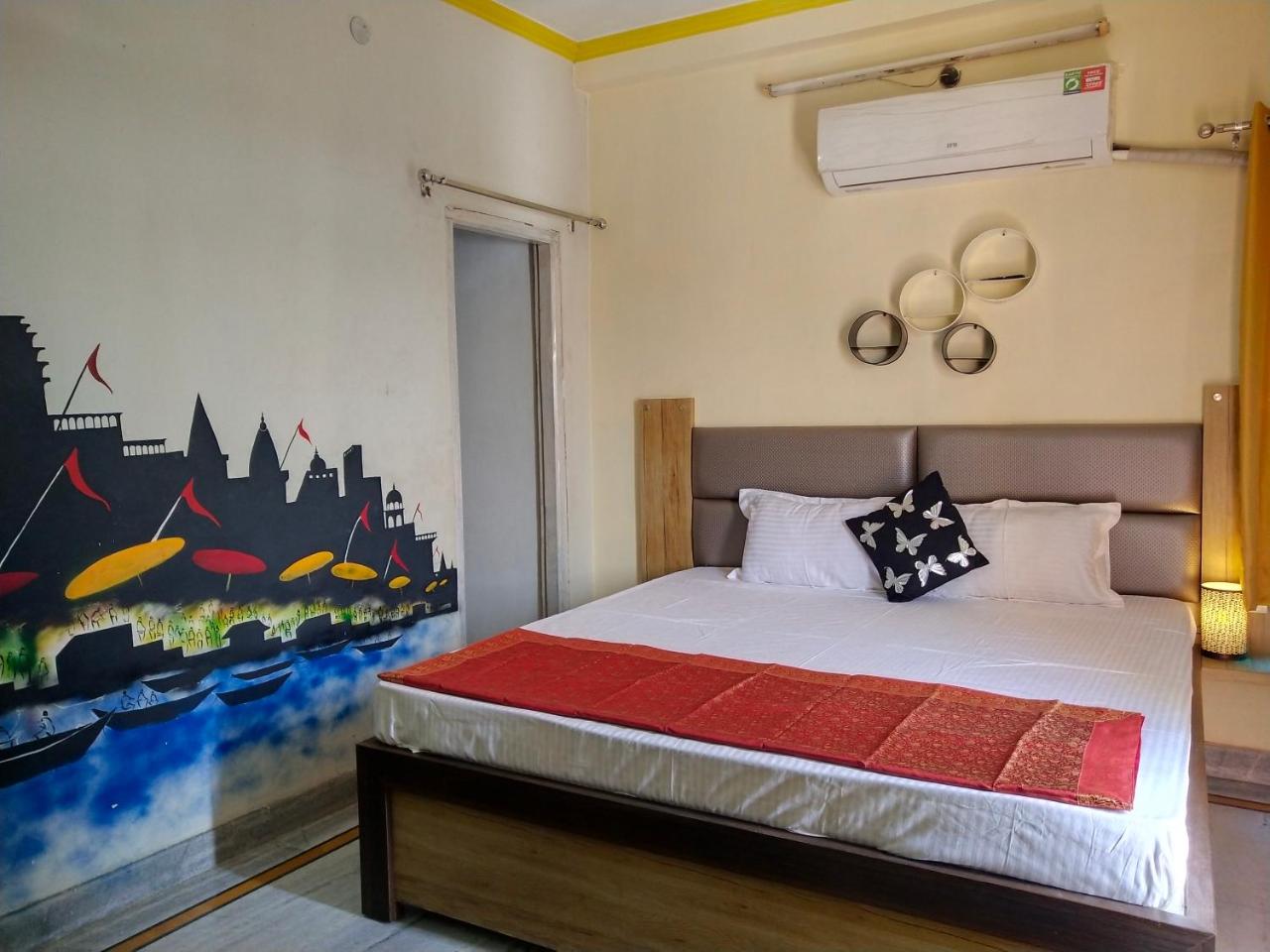 Om Shanthi paying guest house photo 4