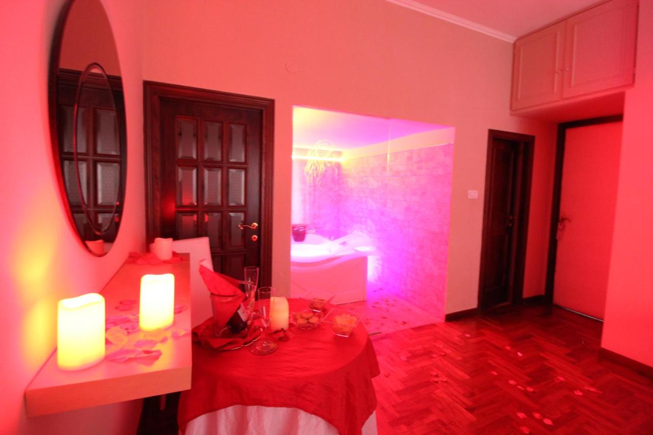 Photo - Suite and room