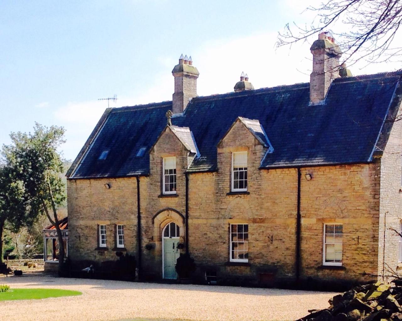 Westgate Manor - 2
