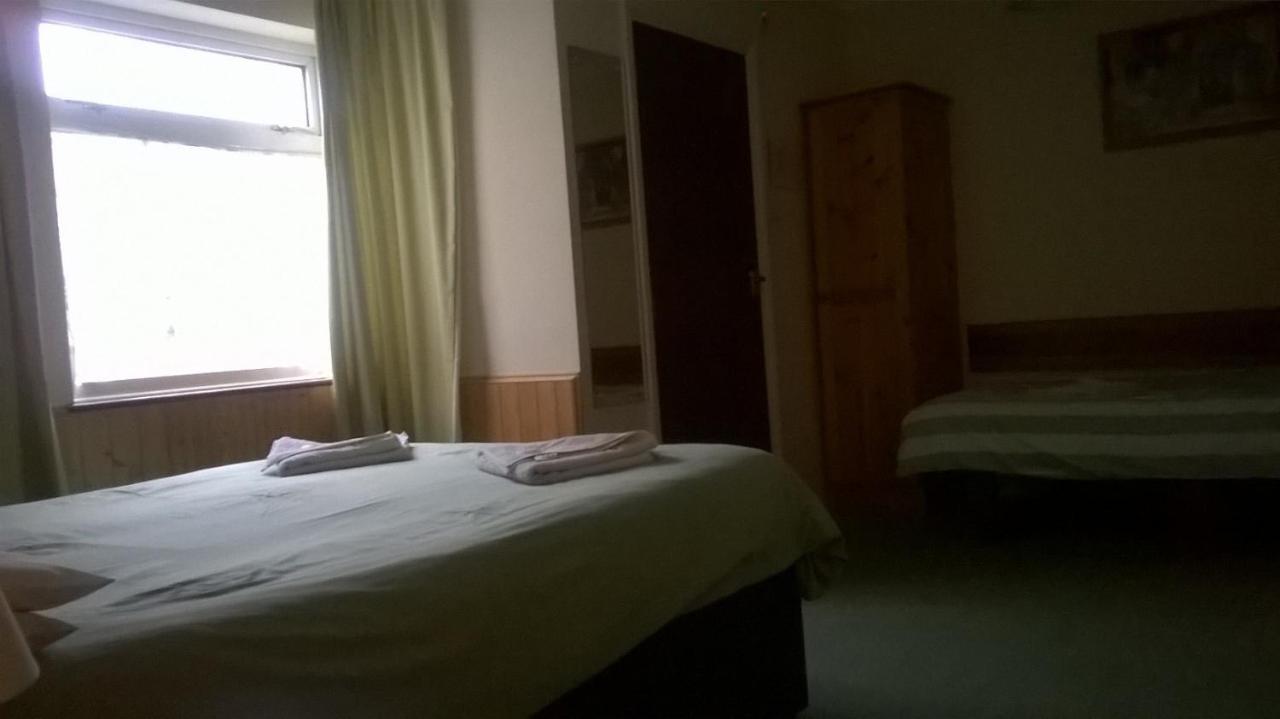 Carlton Lodge photo 2