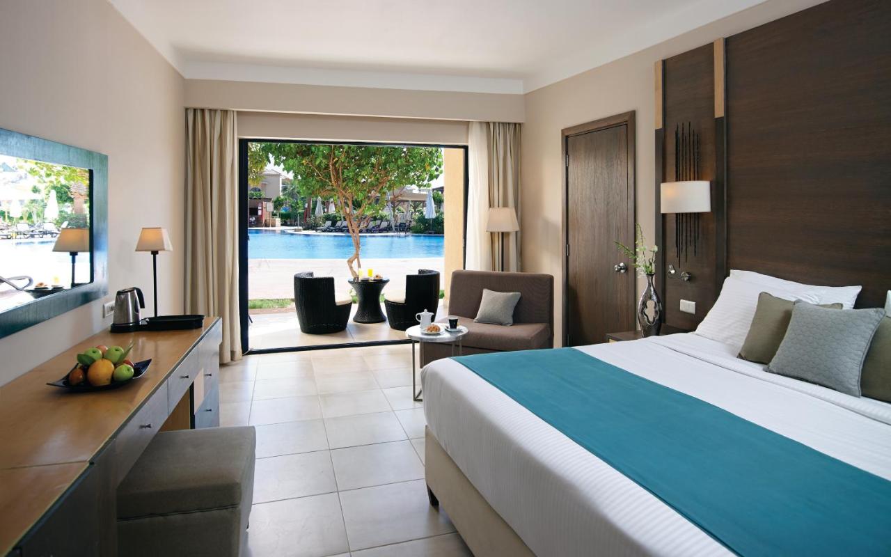 Photo - Coral Sea Aqua Club Resort