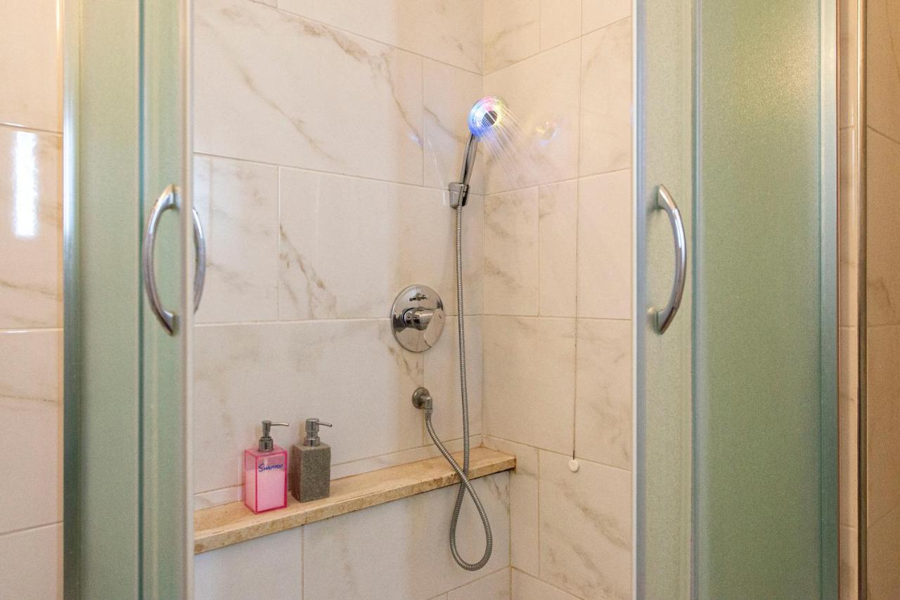 Merulana Suite 2 photo 3