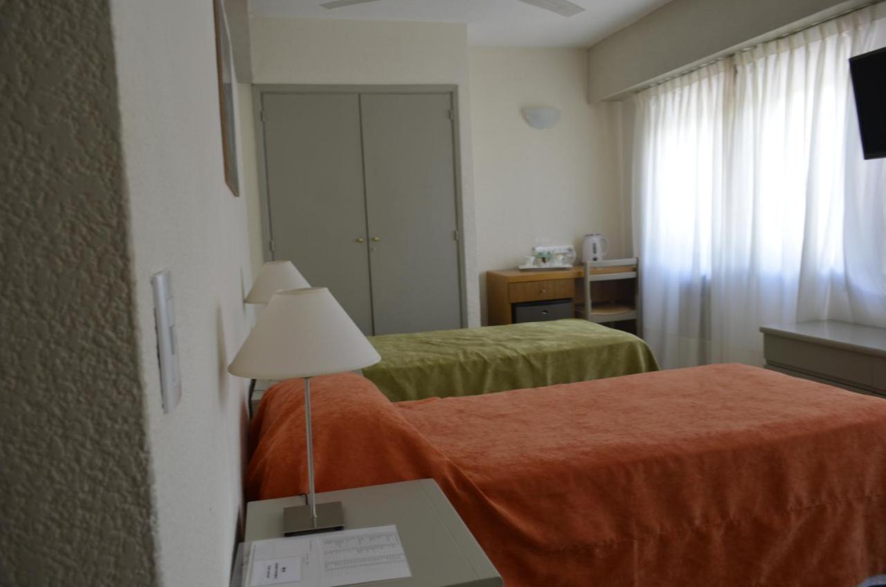 Hotel Victoria photo 2