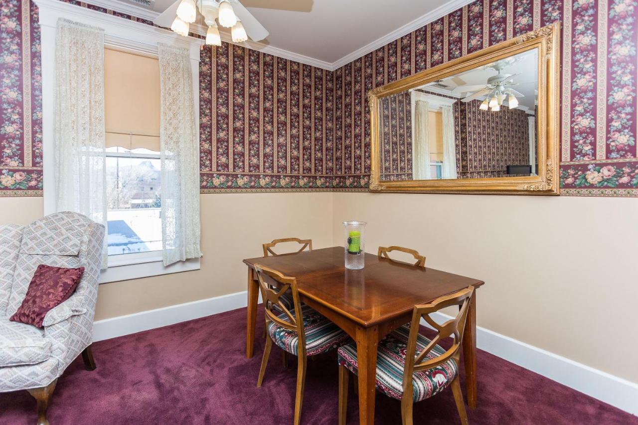 Whiskey Row Penthouse - 3