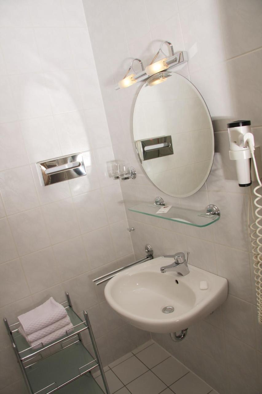 Hotel Edel photo 3