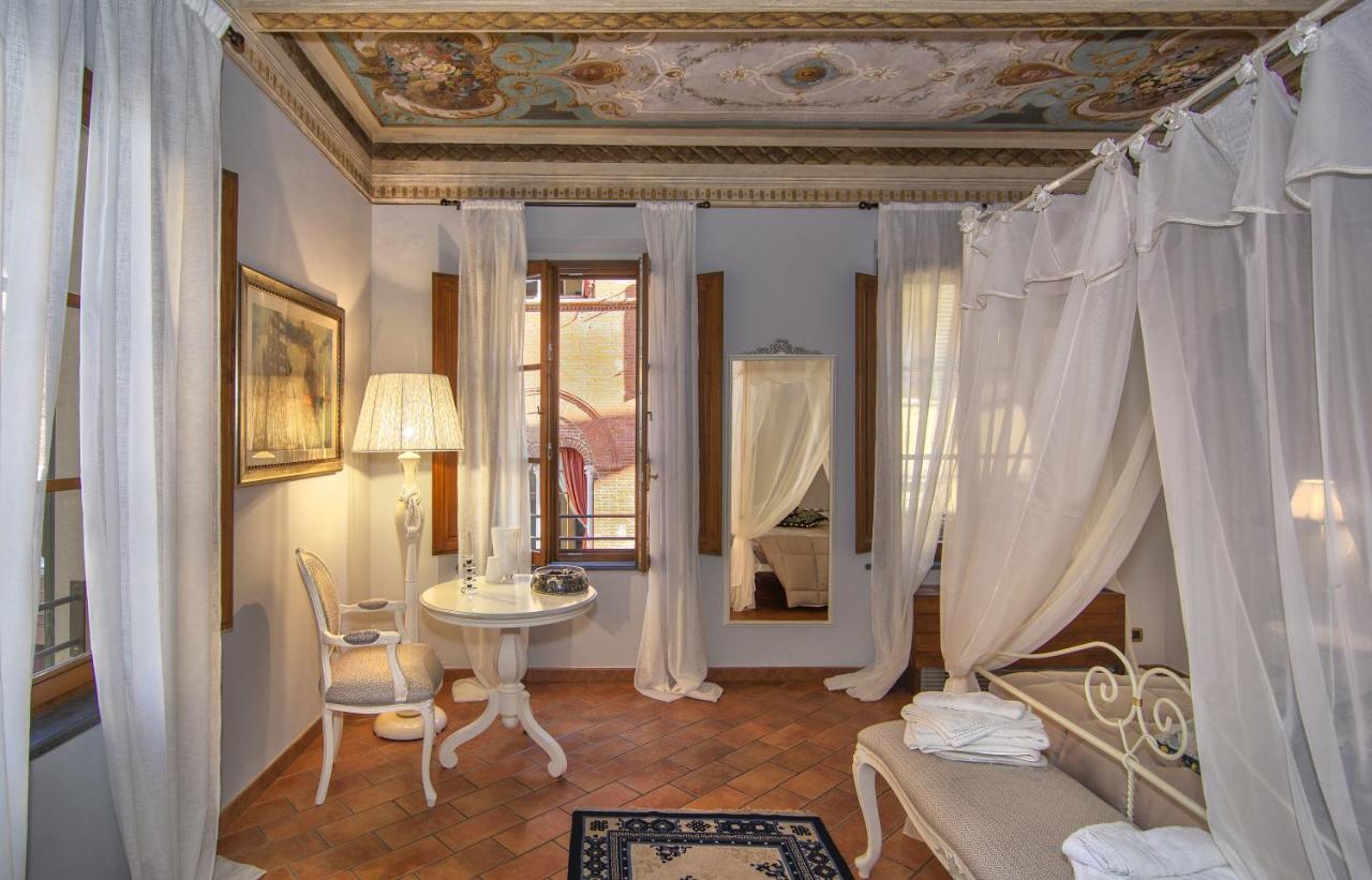 Rinascimento Bed & Breakfast - 6