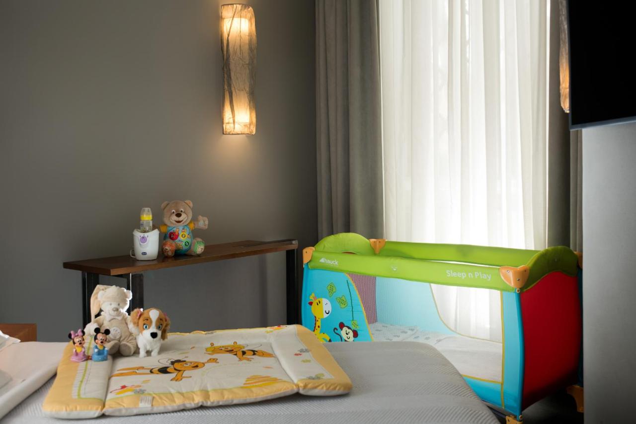 Hotel Metropolis photo 2