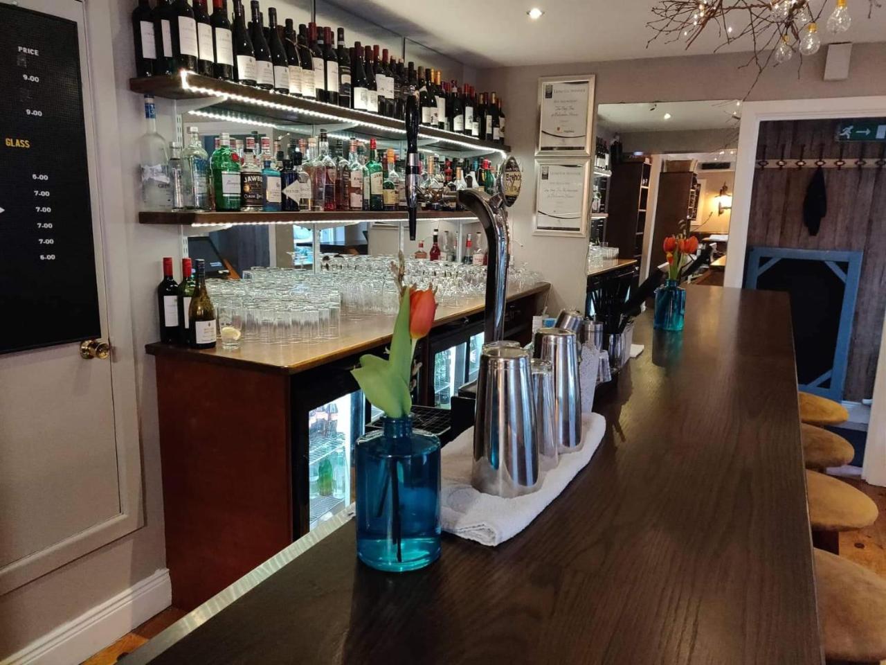 The Baytree Restaurant & Guesthouse - 2