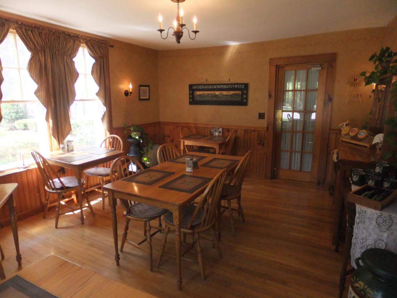 Covered Bridge House photo 2