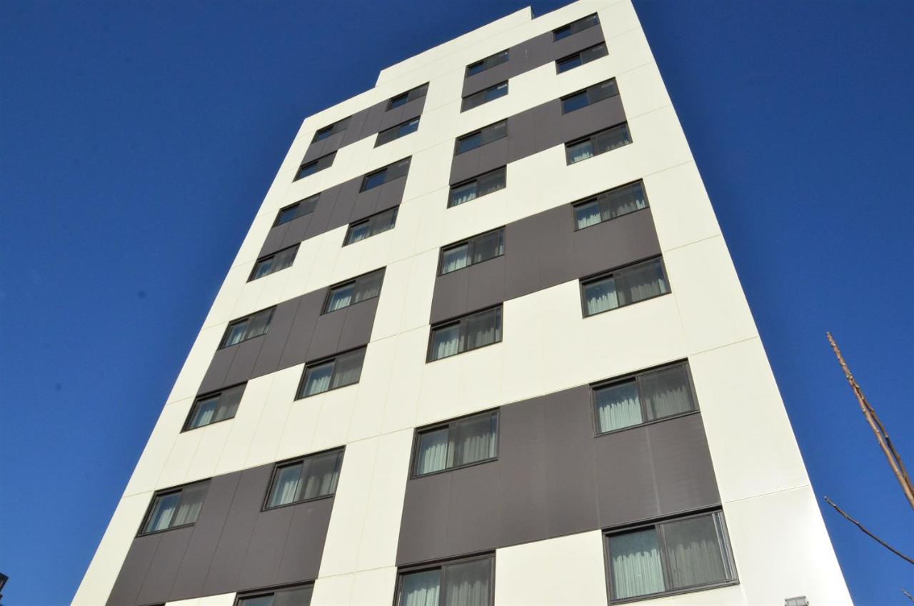 LIC Plaza Hotel Corp