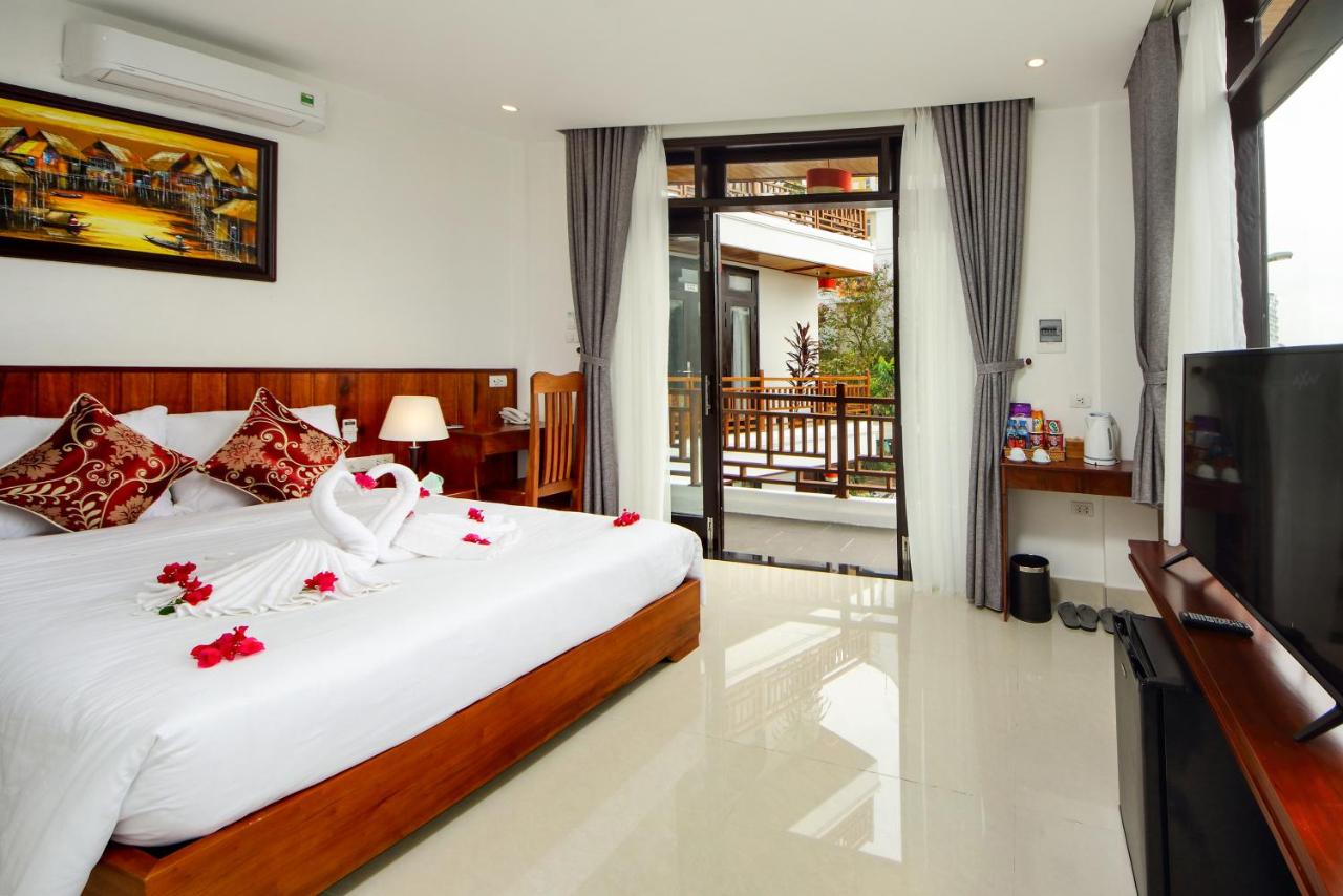 Threeway Riverside Villa photo 2