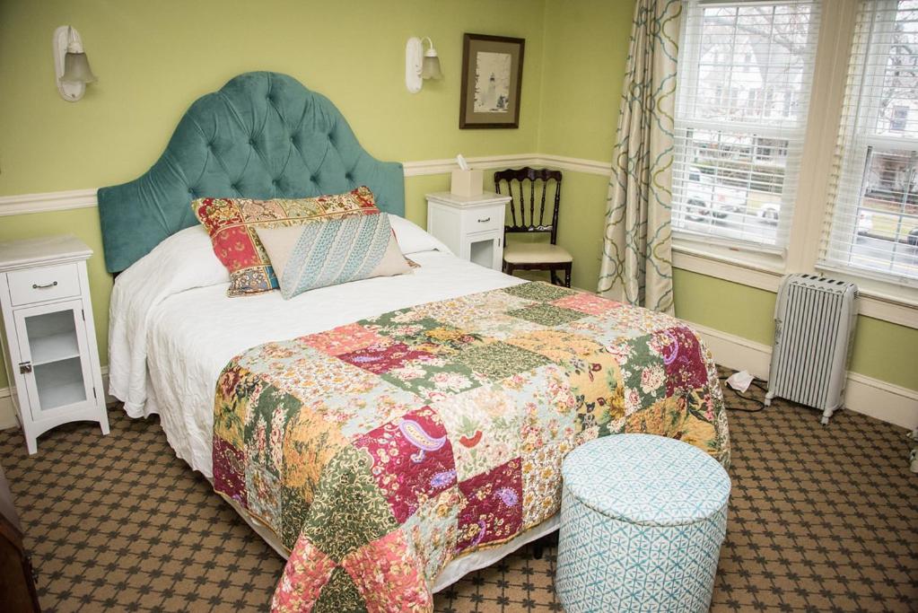 Vandiver Inn photo 3