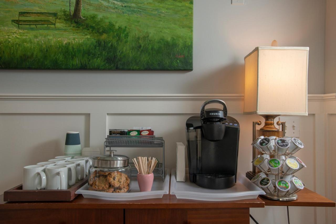 Liberty Hill Inn photo 2