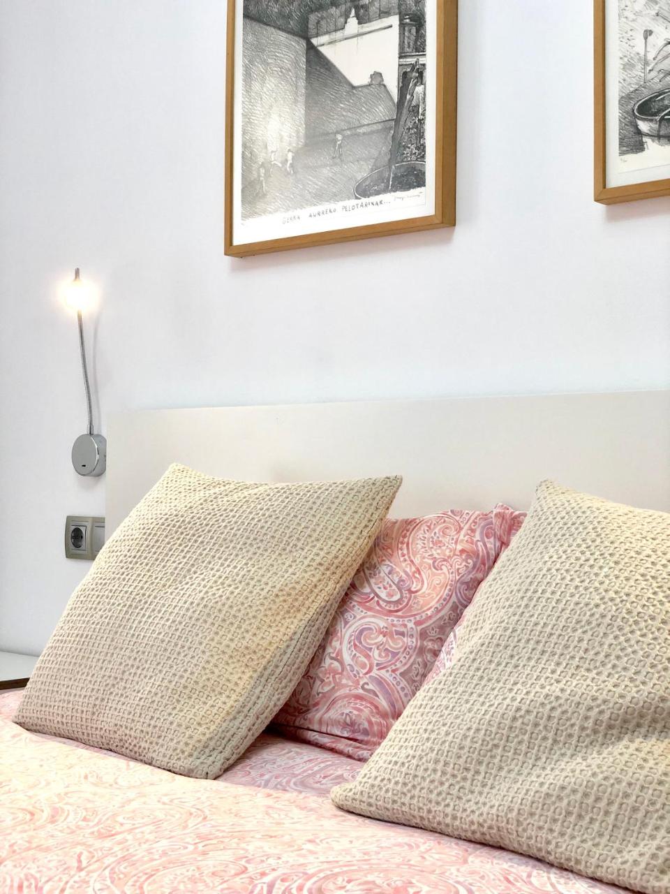 Photo - Gros Beach Apartment