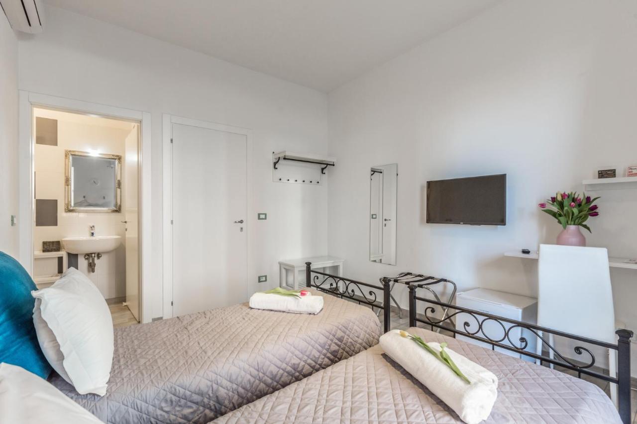 Central City Rooms photo 3