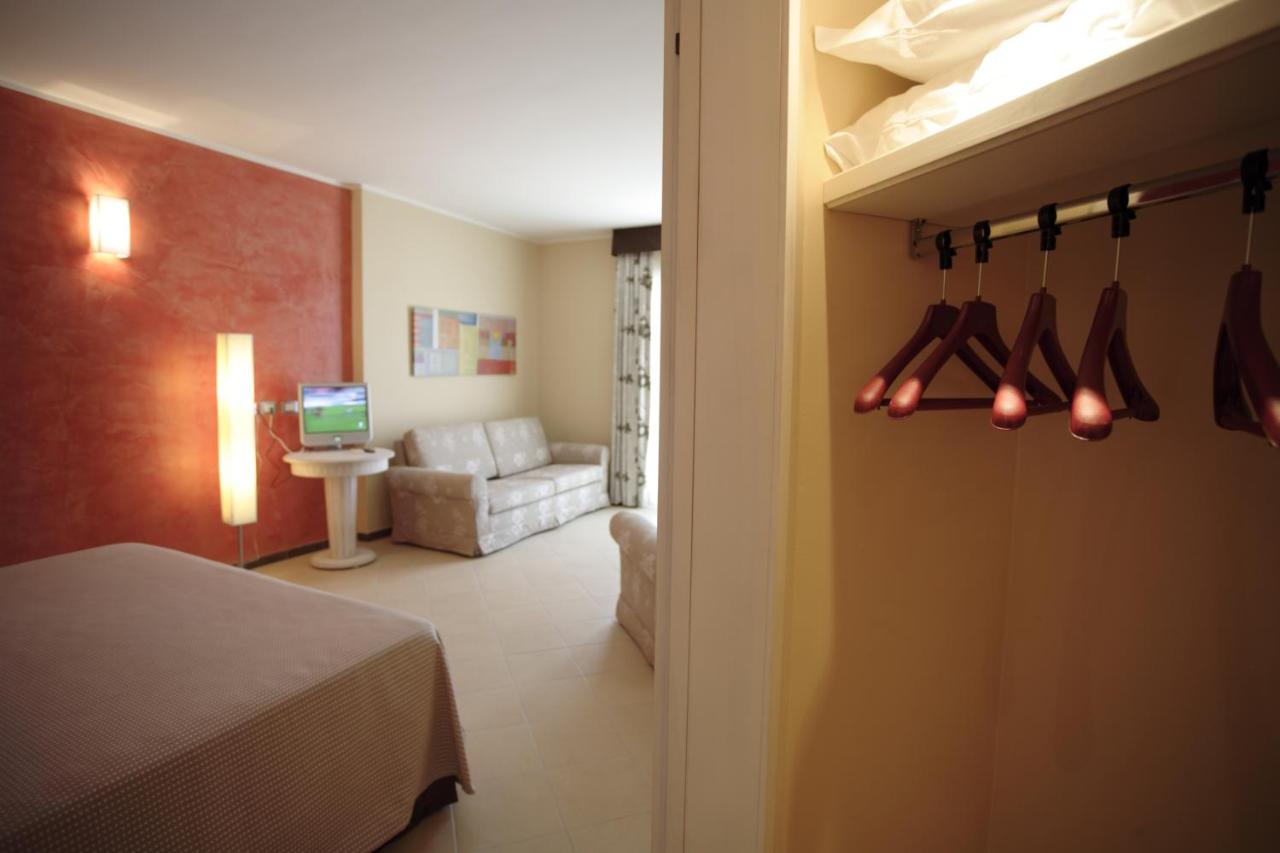 Photo - Janus Hotel