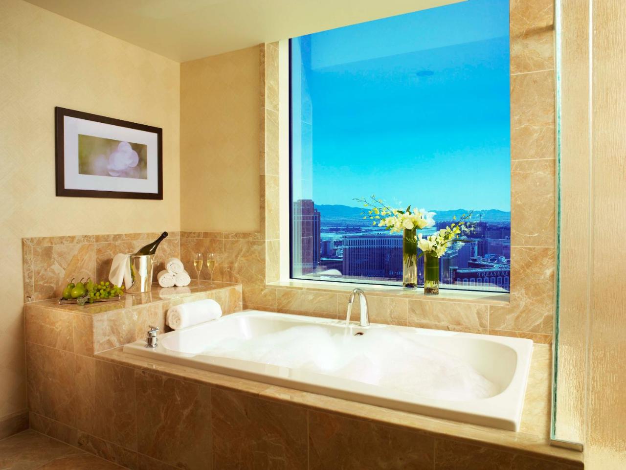 Trump International Hotel Las Vegas - 2